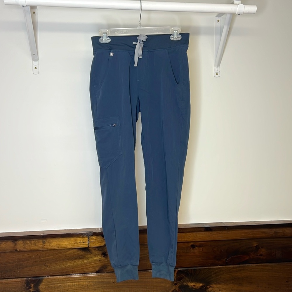Figs Navy Blue Jogger Style Scrub Pants-‎ XS